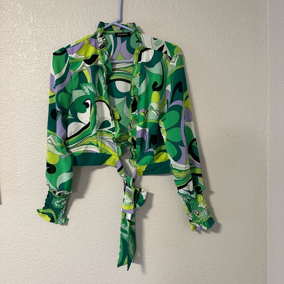 Banjul Women’s 2-piece Set. Green Multicolor. Medium. - Picture 2 of 4